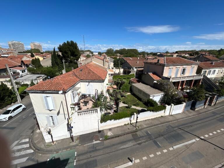 Studio Avec Clim Et Terrasse Proche Du Centre Ville D'Avignon Exterior foto